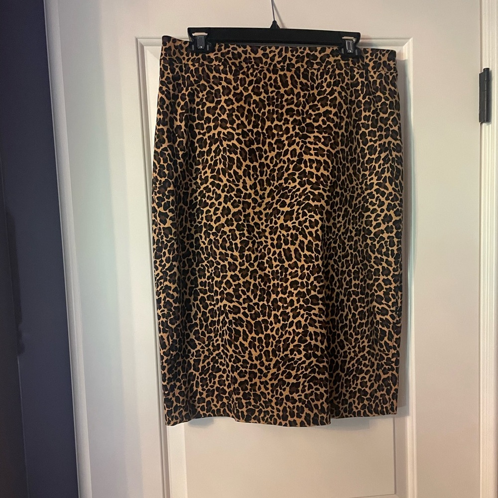 J.Crew Women’s leopard skirt. Brand new w/tags.